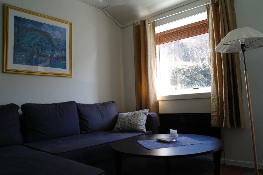 Uggdal Tysnes Sjo Og Fritidアパートホテル 部屋 写真